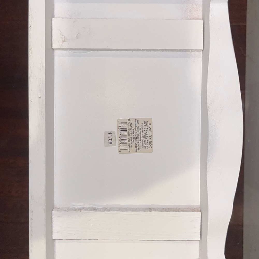 White Jewelry Box - Picture 8 of 11